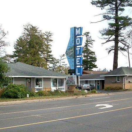 Forest Lake Motel Grand Rapids Luaran gambar